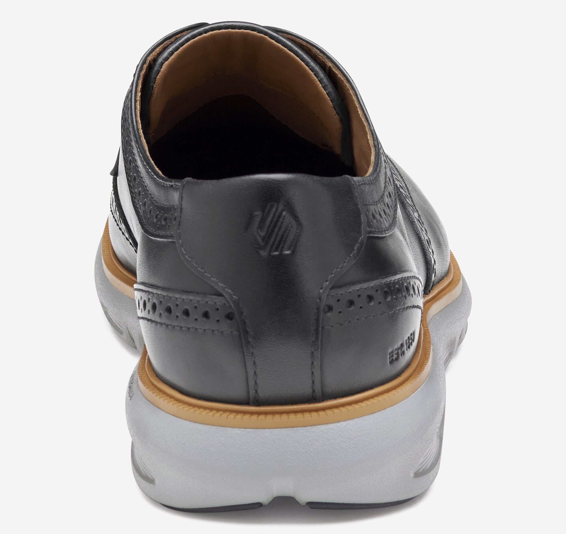 Johnston Murphy Men's Larkin Wingtip