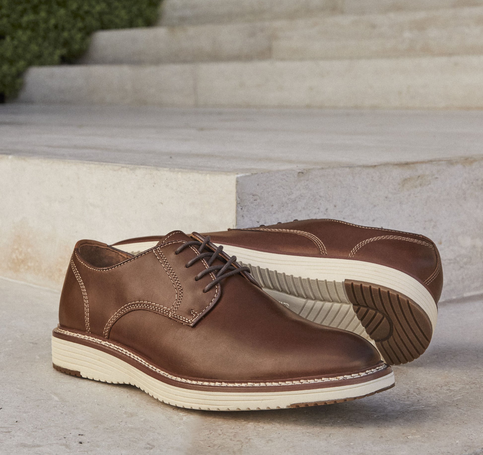 Johnston Murphy Men's Upton Plain Toe
